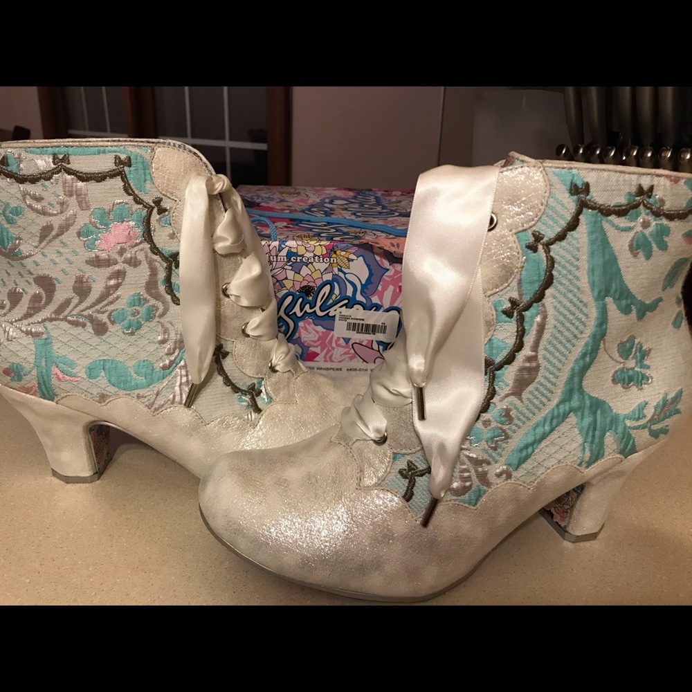 Irregular choice Chinese whispers 42